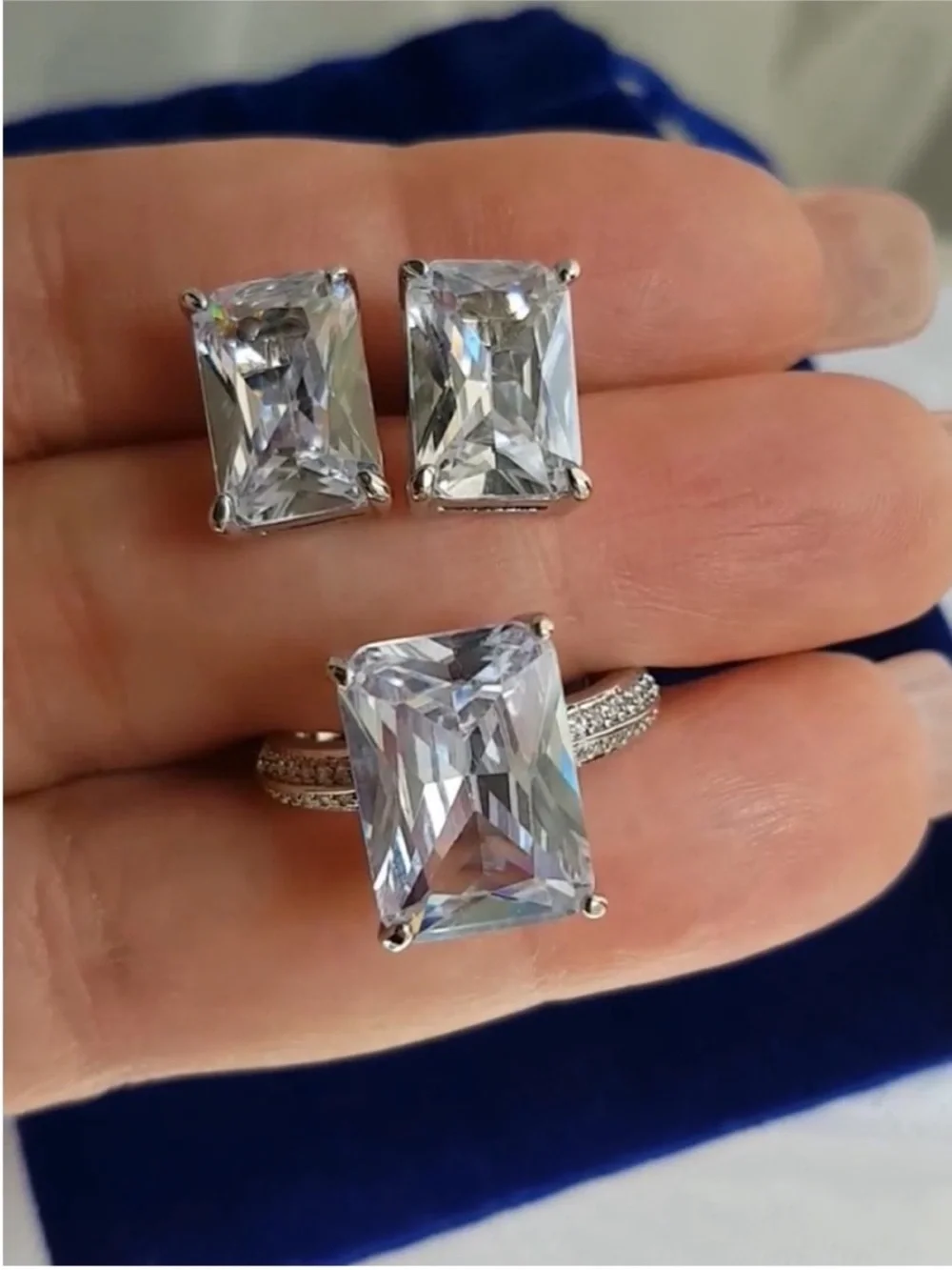 Swarovski Elements 925 Sterling Silver 6ct Emerald-cut Solitaire Ring NEW